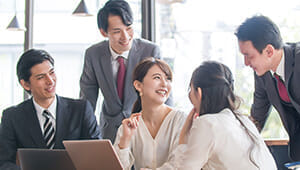 複雑な問題を創造的発想で突破する力を身につける「クリエイティブ問題解決研修」