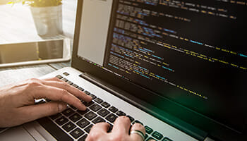 プログラミング研修（Java、C#、Python、PHP等）