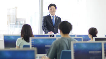 LMSでの学習管理＆効果測定