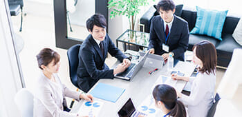 できる人に作業が集中しない