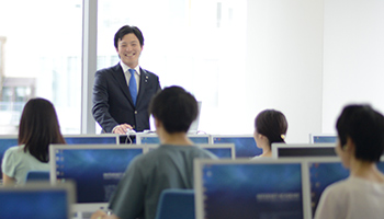 受講者アンケートを元に講義内容を改善