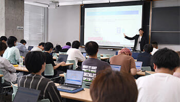 「情報メディアワーク基礎」の講義を担当